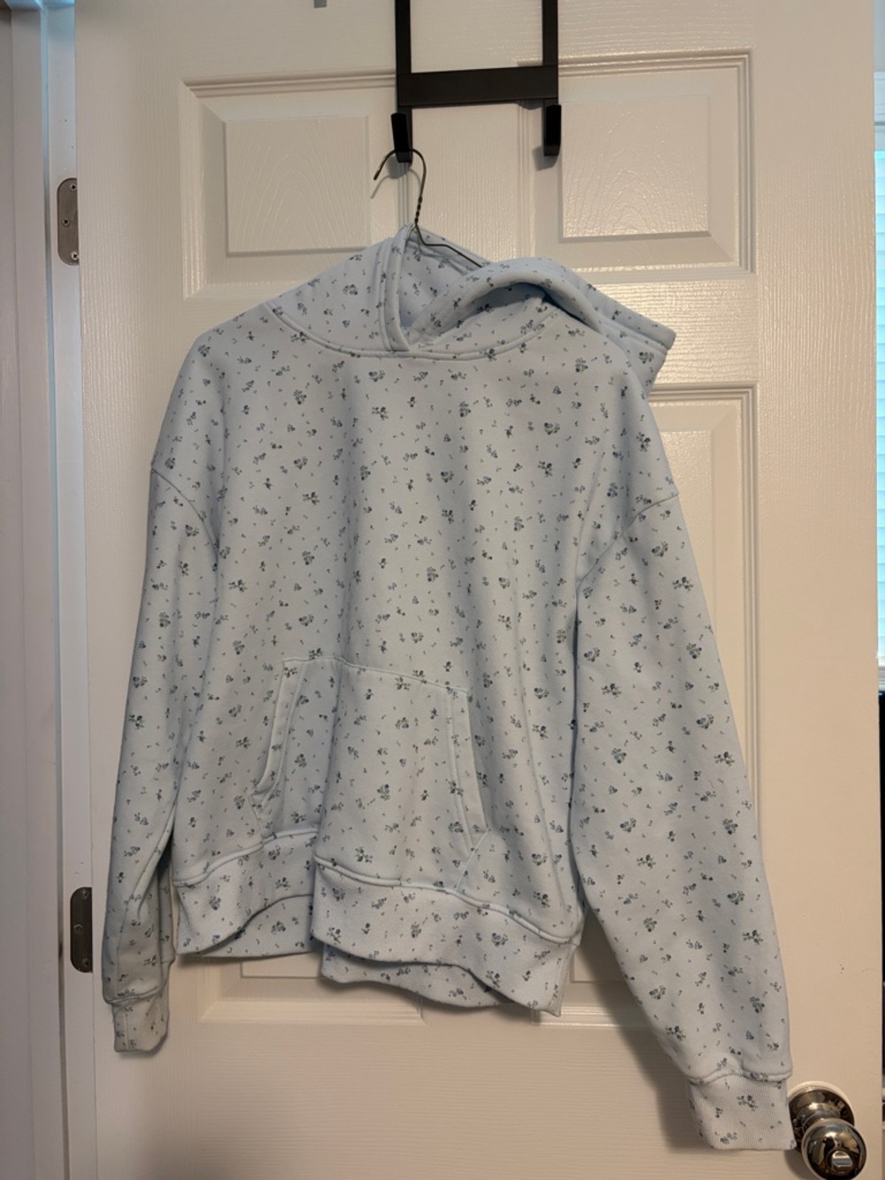 Aeropostale Light Blue Floral Pullover Hoodie